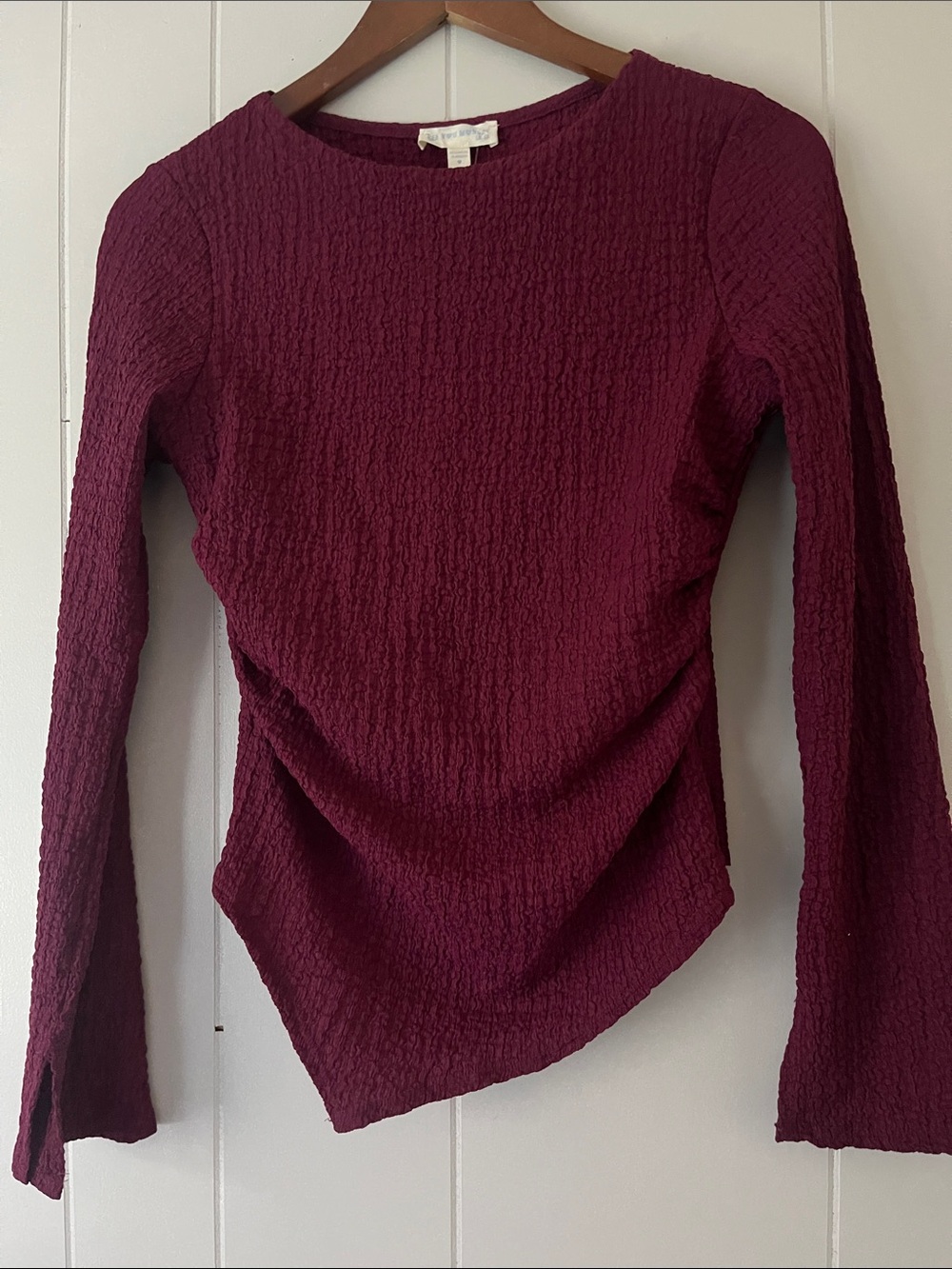 Cable & Gauge Textured Wine Long-Sleeve Top